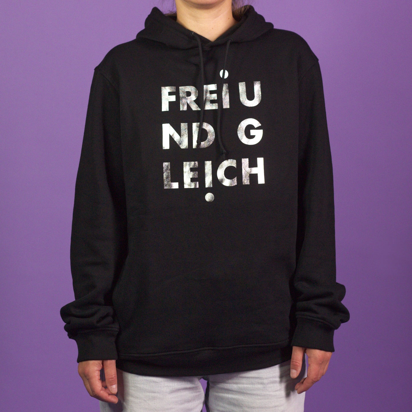 Hoodie "Frei und Gleich" aus Bio-Baumwolle und recyceltem Polyester